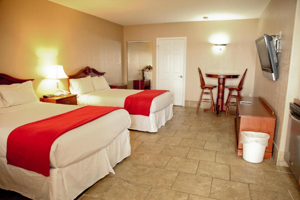 Lake Grassy Inn & Suites Lake Placid Room photo